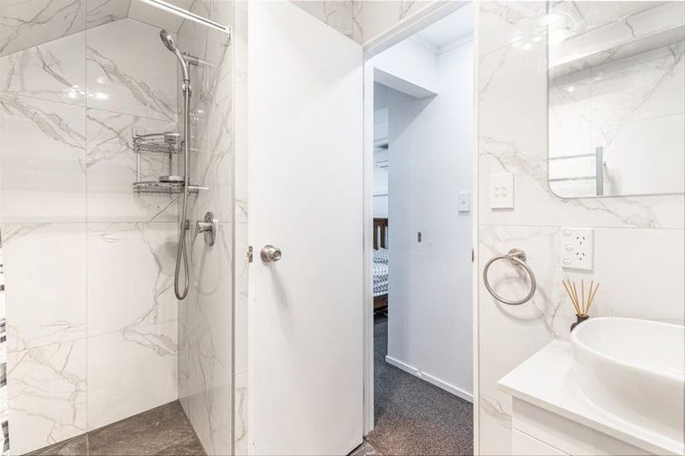 Photo of property in 4/42 Manuka Road, Glenfield, Auckland, 0629