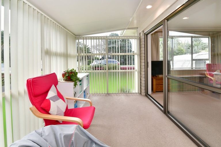 Photo of property in 1/438 Hibiscus Coast Highway, Orewa, 0931