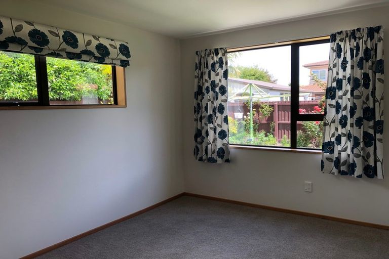 Photo of property in 387 Harewood Road, Bishopdale, Christchurch, 8053