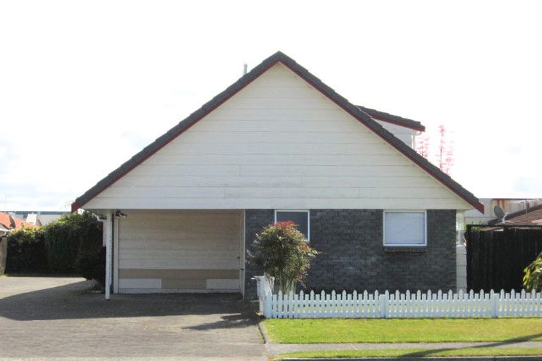 Photo of property in 11unit Hilda Street, Fenton Park, Rotorua, 3010