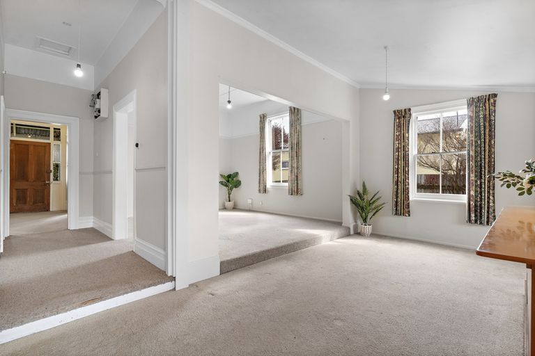 Photo of property in 84 Lincoln Road, Masterton, 5810