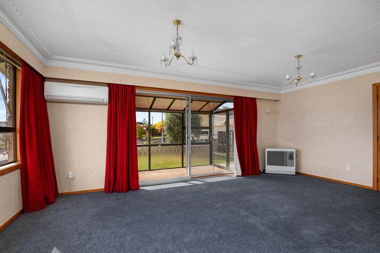 Photo of property in 17 Fox Street, Alexandra, 9320