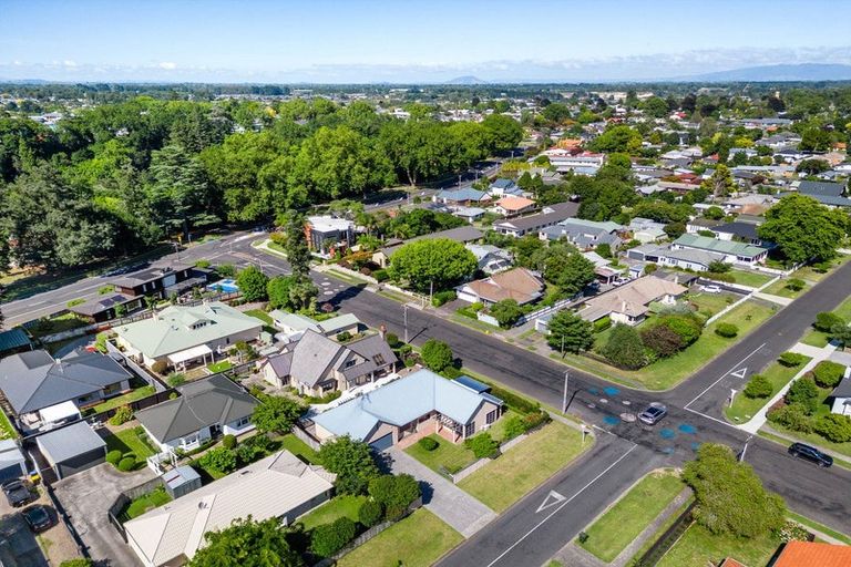 Photo of property in 37 Princes Street, Cambridge, 3434