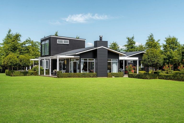 Photo of property in 66 Jellicoe Street, Greytown, 5712