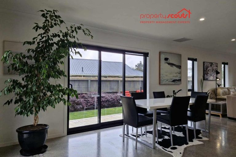 Photo of property in 32 Nikau Street, Inglewood, 4330