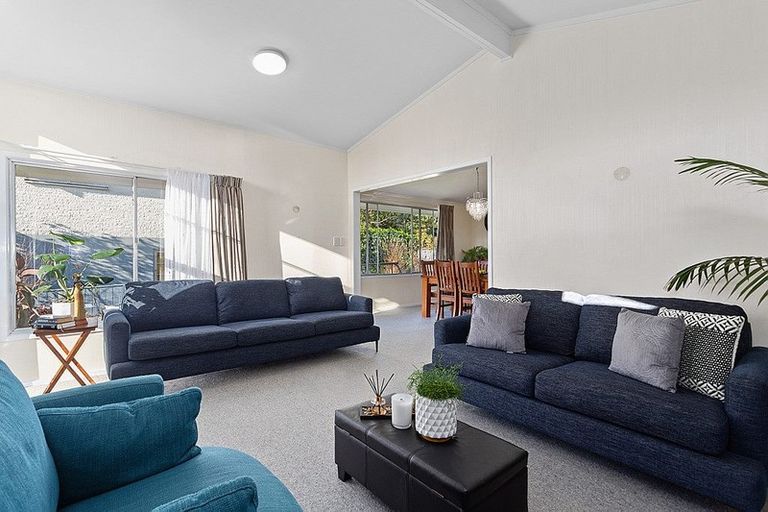 Photo of property in 15 Mokorua Grove, Whakatane, 3120