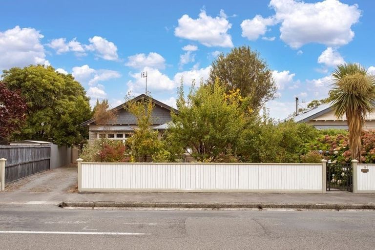 Photo of property in 19 Courtenay Street, St Albans, Christchurch, 8014