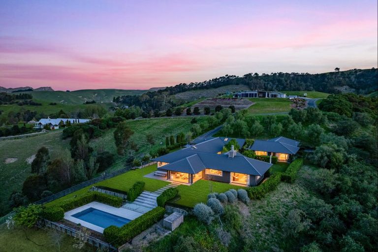 Photo of property in 56 Endsleigh Drive, Havelock North, Hastings, 4172