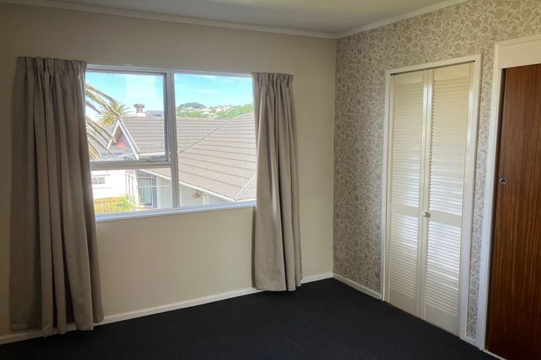 Photo of property in 154f3 Onepu Road, Lyall Bay, Wellington, 6022
