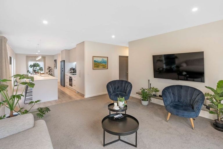 Photo of property in 28 Wallis Drive, Cromwell, 9310