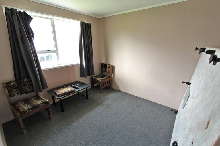 Photo of property in 21 Pohutukawa Drive, Tokoroa, 3420