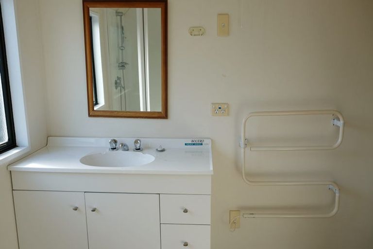 Photo of property in 3/62 Matipo Street, Riccarton, Christchurch, 8041