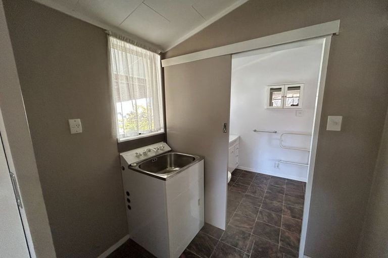 Photo of property in 1 Hunter Crescent, Wanaka, 9305