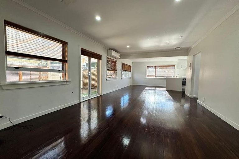 Photo of property in 1 Butterworth Avenue, Opaheke, Papakura, 2113