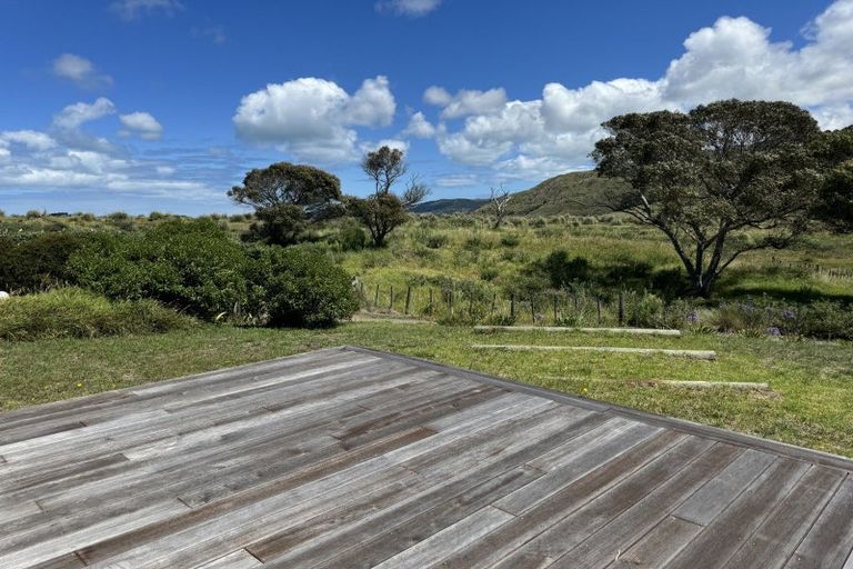Photo of property in 1/33 Pukenui Drive, Mahia, 4198