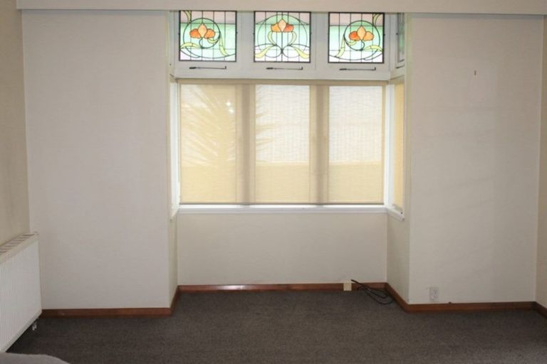 Photo of property in 62 Romilly Street, Westport, 7825