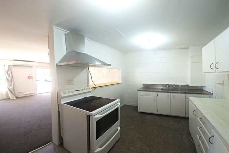 Photo of property in 129 Constable Street, Newtown, Wellington, 6021