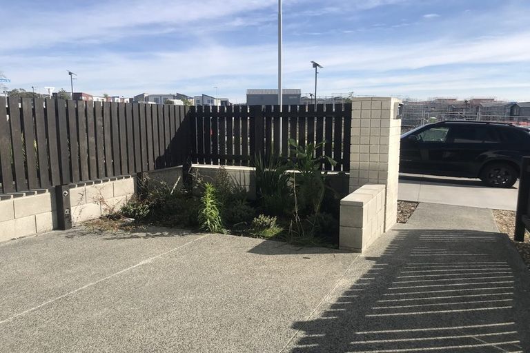 Photo of property in 52 Nugget Avenue, Hobsonville, Auckland, 0616