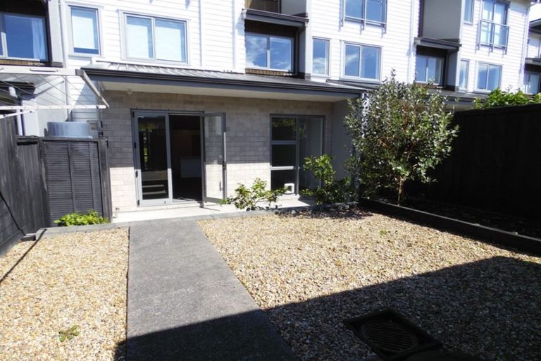 Photo of property in 120 Hobsonville Point Road, Hobsonville, Auckland, 0616