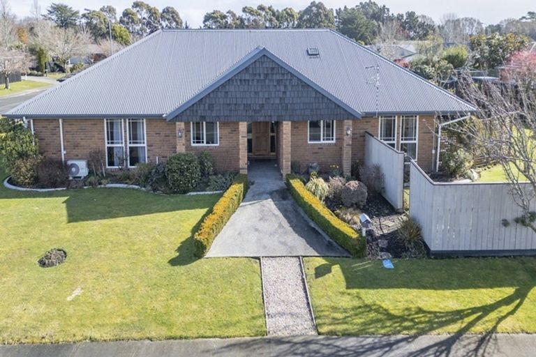 Photo of property in 1 Busby Place, Kaiapoi, 7630