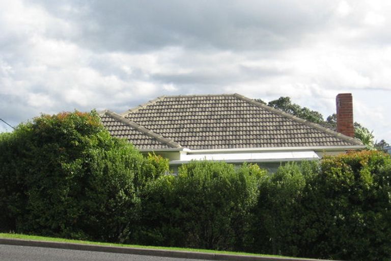Photo of property in 1a Routley Drive, Glen Eden, Auckland, 0602