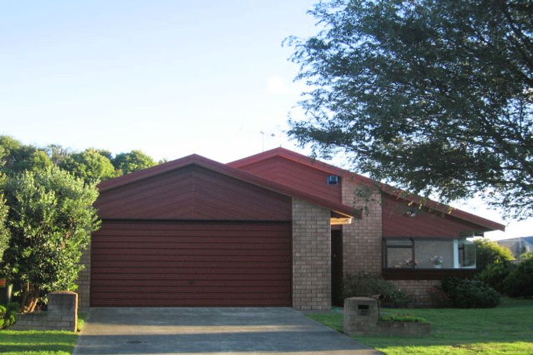 Photo of property in 107 Langdale Avenue, Paraparaumu, 5032