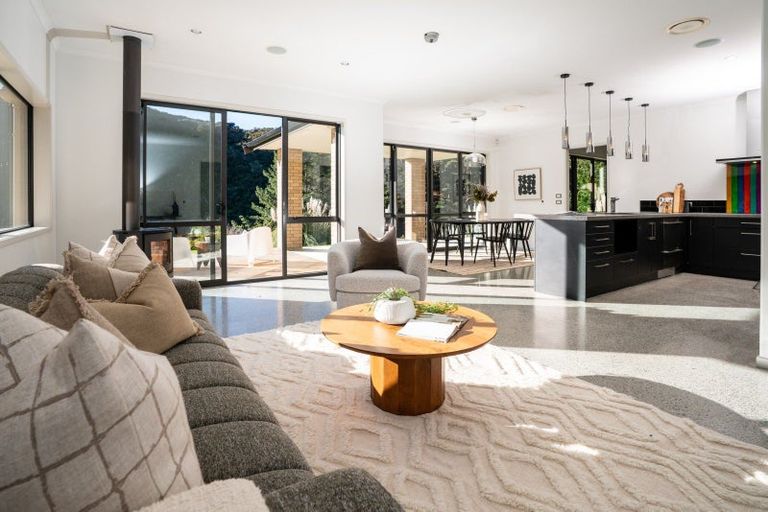 Photo of property in 150 Makara Road, Makara, Karori, 6972