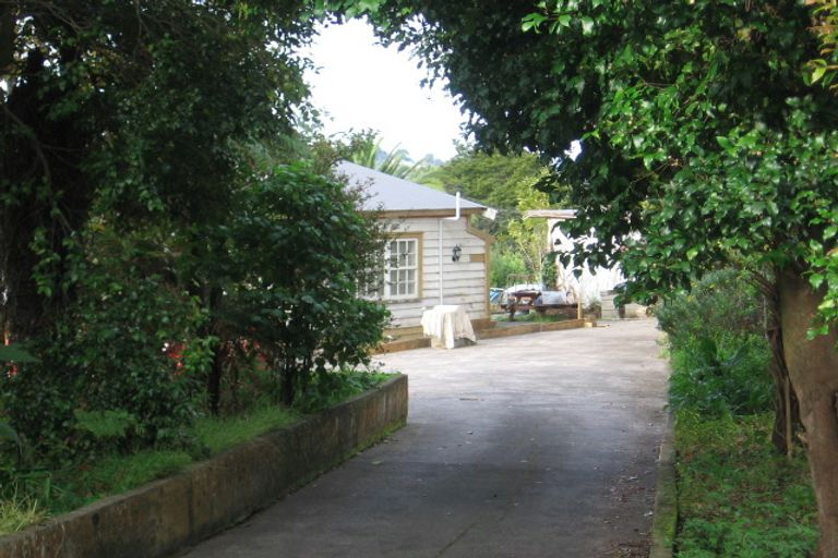 Photo of property in 384 Huia Road, Titirangi, Auckland, 0604