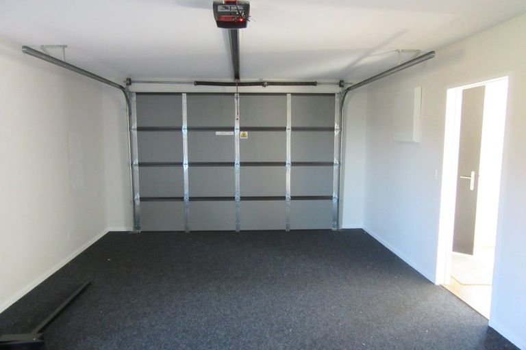 Photo of property in 26 Mount Creighton Crescent, Wanaka, 9305