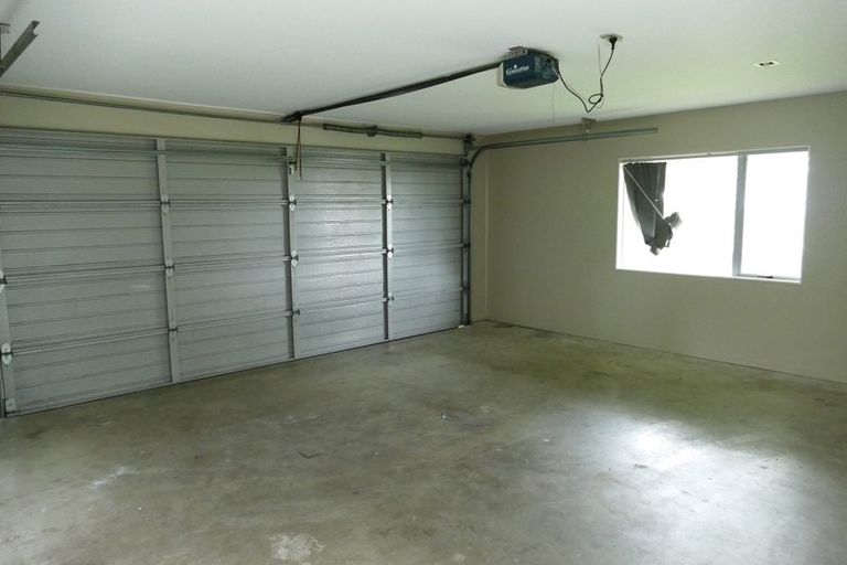 Photo of property in 455 Old Te Atatu Road, Te Atatu Peninsula, Auckland, 0610