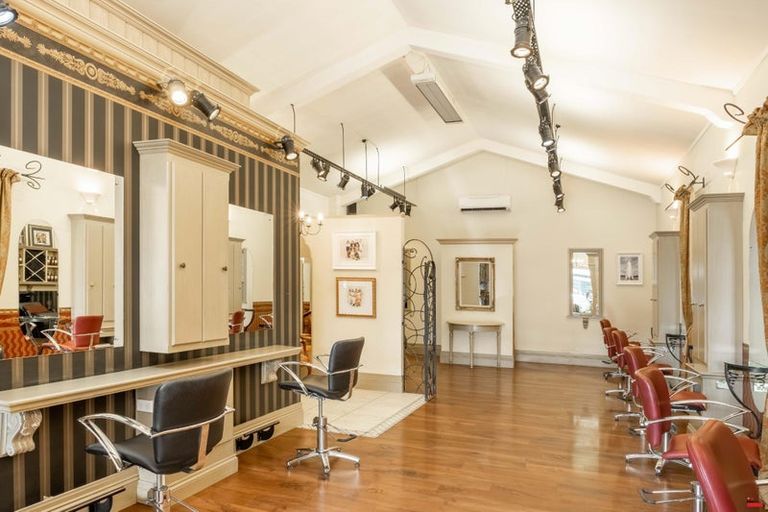 Photo of property in 219 Queen Street, Pukekohe, 2120