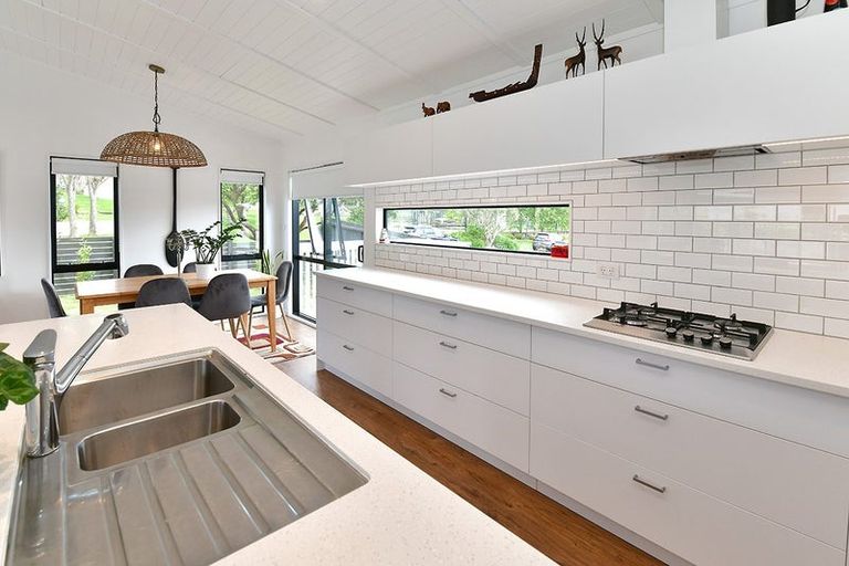 Photo of property in 4 Serene Place, Gulf Harbour, Whangaparaoa, 0930