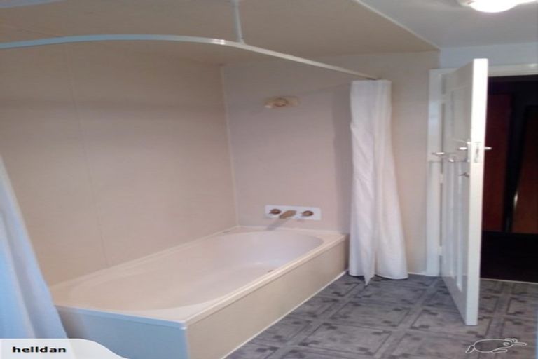 Photo of property in 7 Macaulay Street, Addington, Christchurch, 8024