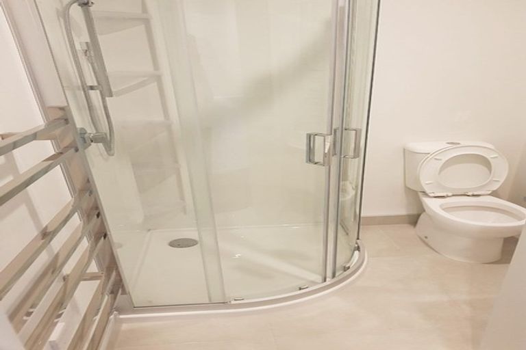 Photo of property in 14u5 Ruakiwi Road, Hamilton Lake, Hamilton, 3204