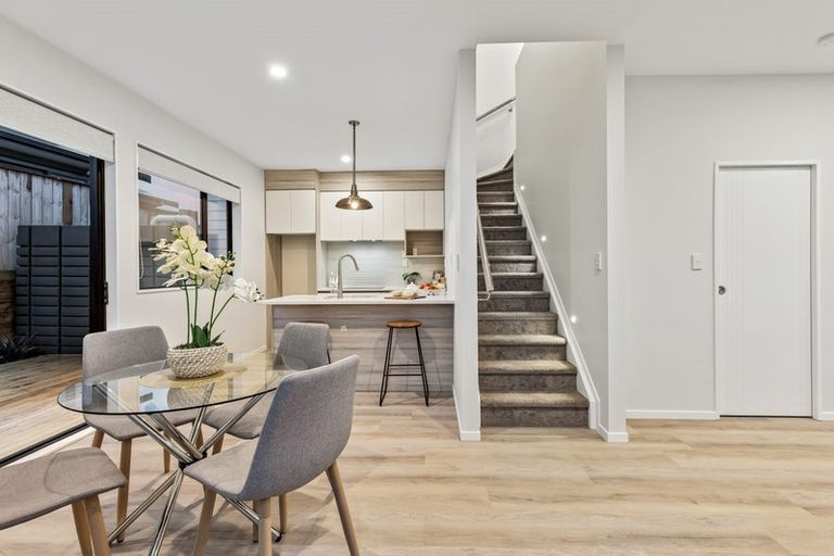 Photo of property in 79a Granville Drive, Massey, Auckland, 0614