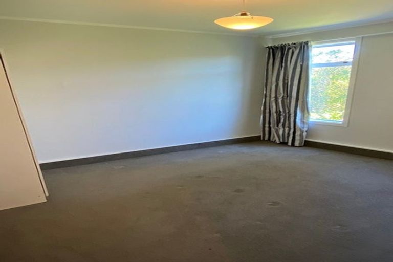 Photo of property in 12 Harland Street, Brooklyn, Wellington, 6021