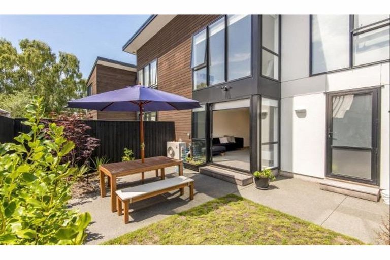 Photo of property in 4/136 Sherborne Street, St Albans, Christchurch, 8014