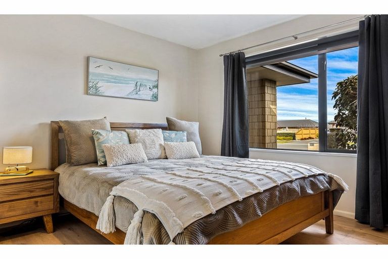 Photo of property in 4 Melville Crescent, Rolleston, 7614