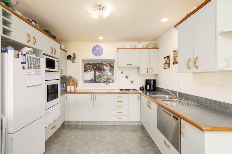 Photo of property in 72 Marine Drive, Diamond Harbour,  8971