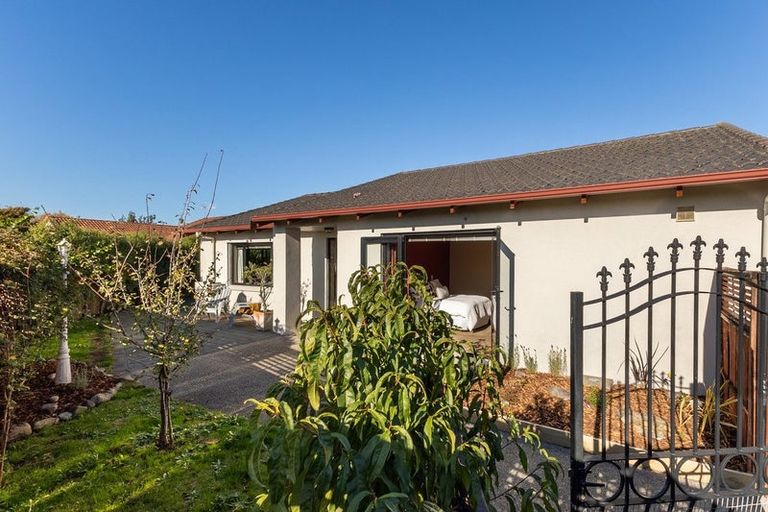 Photo of property in 29 Central Park, Paraparaumu Beach, Paraparaumu, 5032