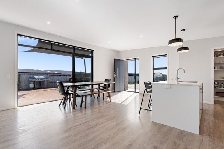 Photo of property in 8 Hillsborough Place, Te Puke, 3119