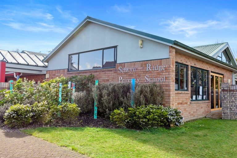 Photo of property in 82 Meander Drive, Welcome Bay, Tauranga, 3112