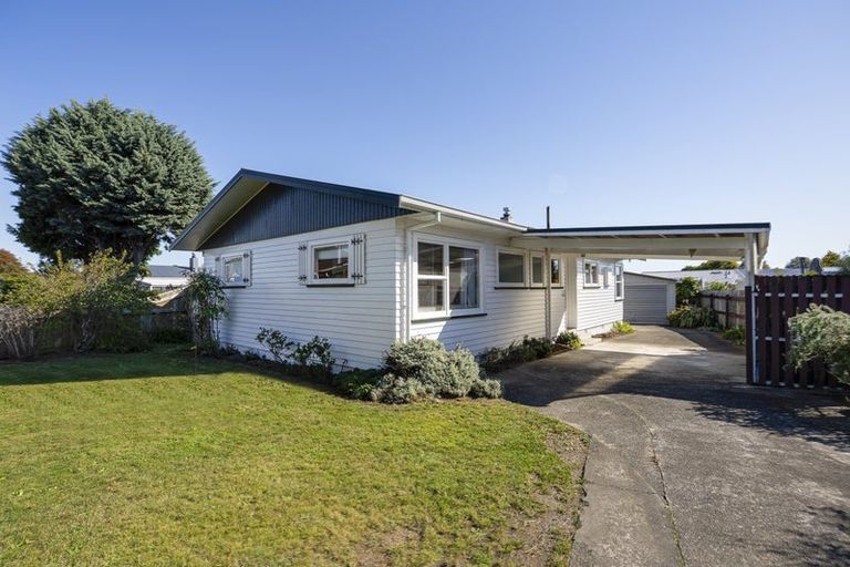 Photo of property in 20 Kipling Crescent, Stoke, Nelson, 7011