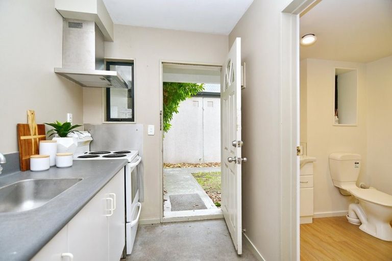 Photo of property in 2/318 Hereford Street, Christchurch Central, Christchurch, 8011