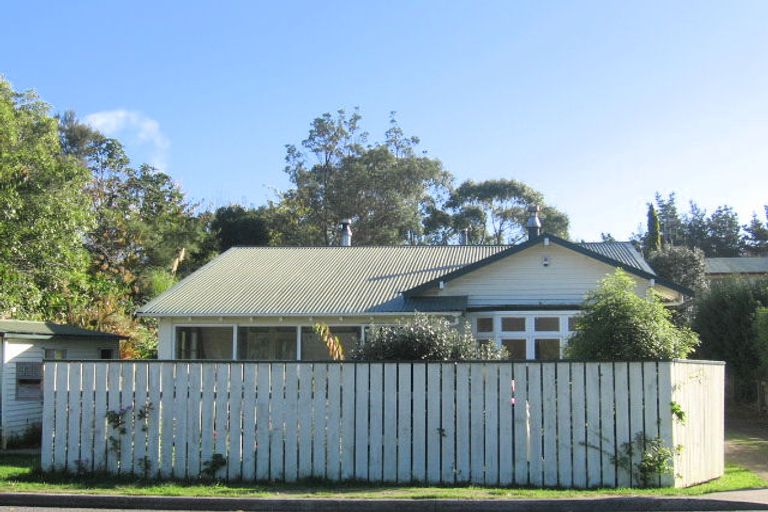 Photo of property in 33b Ratanui Road, Paraparaumu, 5032