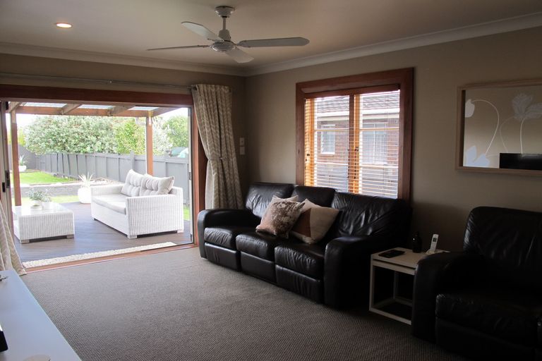 Photo of property in 222 Pakura Street, Te Awamutu, 3800