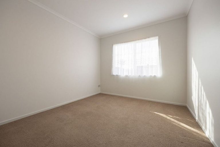 Photo of property in 23 Watkins Road, Cambridge, 3434