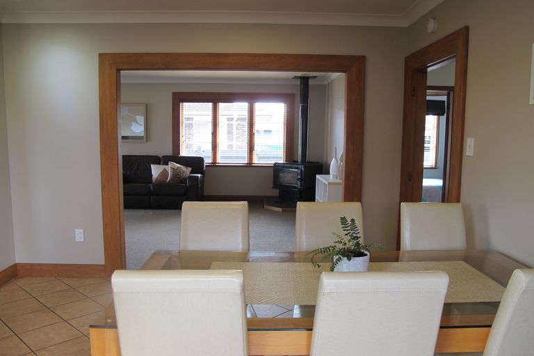 Photo of property in 222 Pakura Street, Te Awamutu, 3800