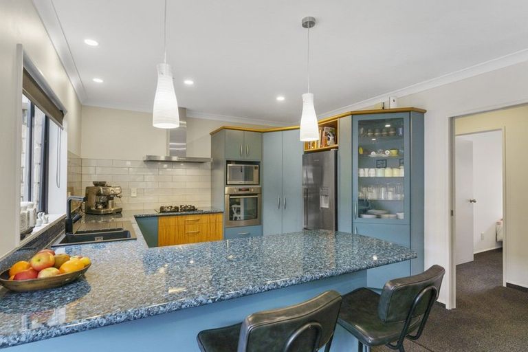 Photo of property in 48 Regent Drive, Paraparaumu Beach, Paraparaumu, 5032