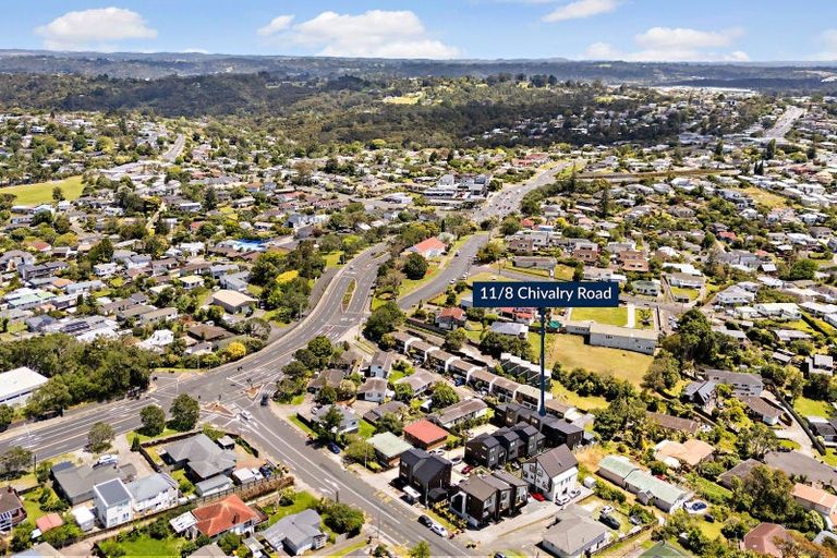 Photo of property in 11/8 Chivalry Road, Glenfield, Auckland, 0629